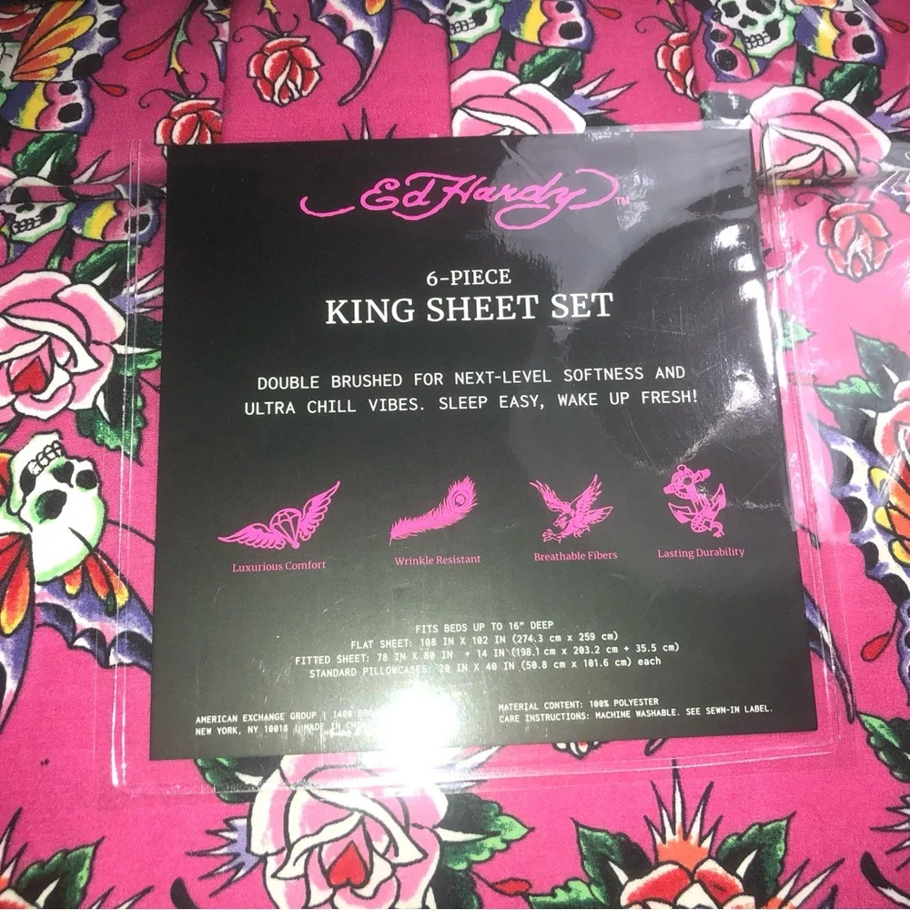 🖤 Ed Hardy King Sheet Set in Hot Pink with Skull & Rose Tattoo Print
